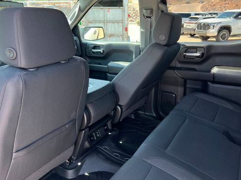 New 2026 Chevrolet Silverado 1500 Custom w/ LPO, Dark Essentials Package AWD/4WD image 20