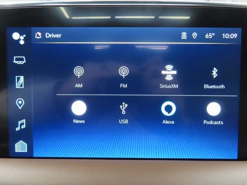 Used 2024 Chevrolet Suburban High Country image 24