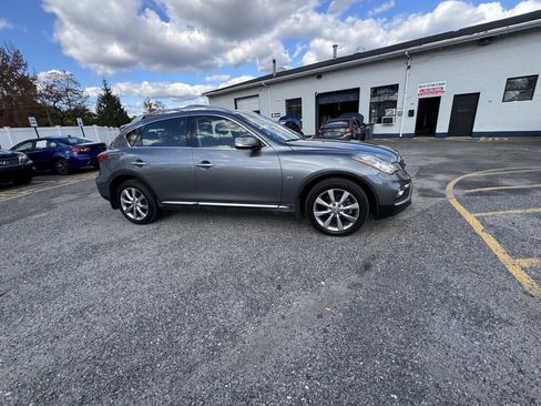 Used 2017 INFINITI QX50 Base 4dr Crossover w/ Premium Package image 7