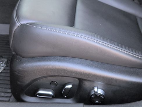 Certified 2025 Cadillac CT5 Premium Luxury image 9