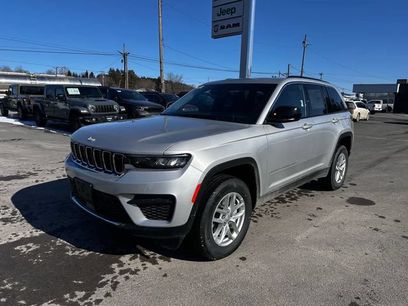 New 2026 Jeep Grand Cherokee Laredo