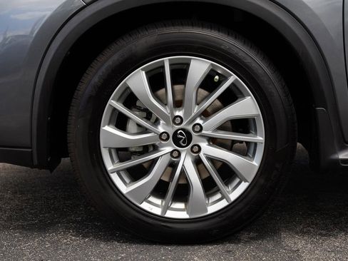 Used 2023 INFINITI QX50 Luxe FWD image 16