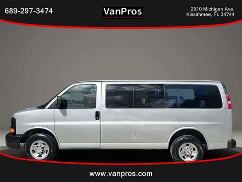 Used 2016 Chevrolet Express 2500 LS RWD image 2