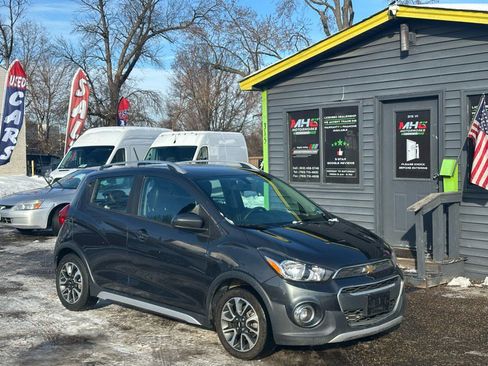 Used 2022 Chevrolet Spark ACTIV image 2