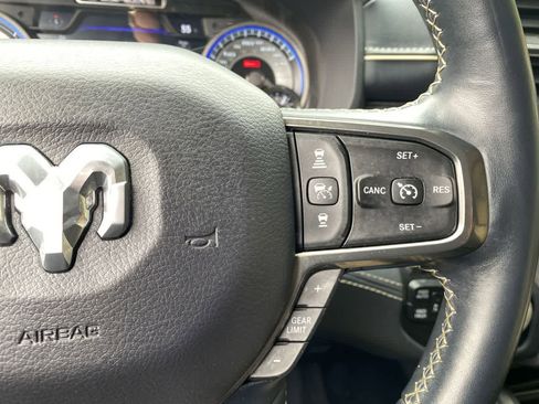 Used 2021 RAM 1500 Limited AWD/4WD image 22