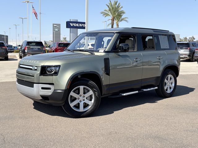 Used 2021 Land Rover Defender 110 SE AWD/4WD image 2
