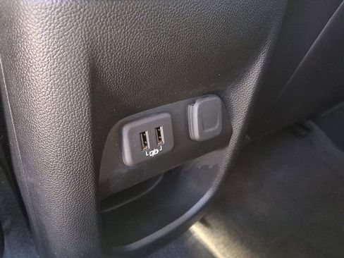 Used 2020 Chevrolet Colorado Z71 image 27