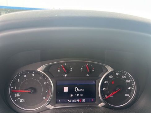 Used 2021 GMC Acadia SLT w/ Premium Package AWD/4WD image 12