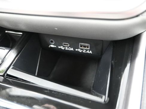 Used 2024 Subaru Outback Limited AWD/4WD image 22