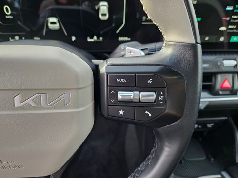 Used 2025 Kia K4 GT-Line w/ GT-Line Premium Package FWD image 21