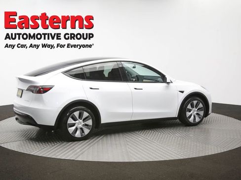 Used 2023 Tesla Model Y Long Range image 37