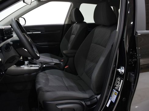 New 2026 Kia Seltos LX FWD image 21