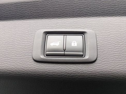 Used 2024 Mitsubishi Outlander SE image 13