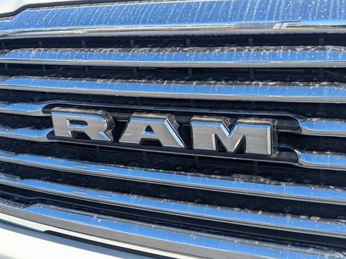 Used 2023 RAM 2500 Limited image 10