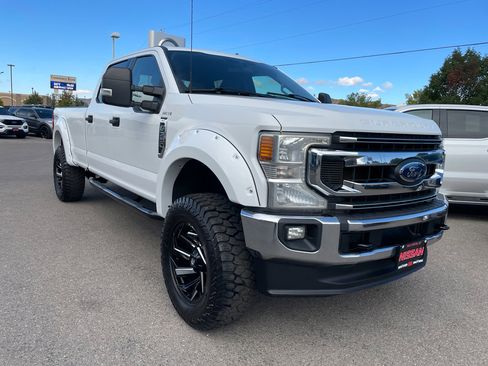 Used 2022 Ford F350 XLT w/ XLT Value Package image 8