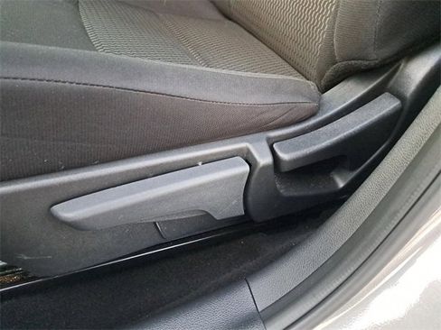 Used 2023 Nissan Sentra S image 19