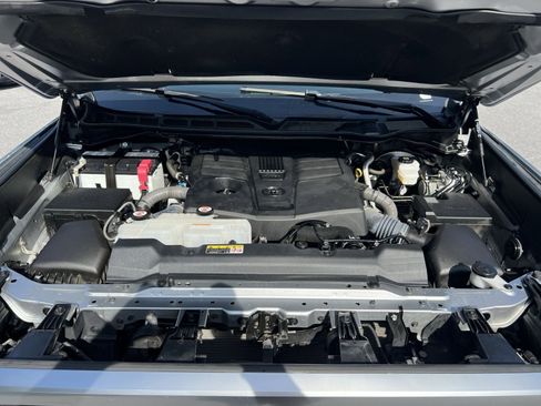Used 2023 Toyota Tundra Limited AWD/4WD image 26
