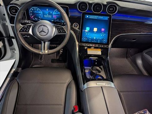 New 2026 Mercedes-Benz GLC 300 4MATIC image 14