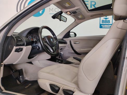 Used 2009 BMW 128i Coupe image 7