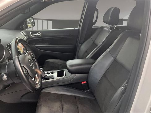 Used 2022 Jeep Grand Cherokee Laredo X RWD image 22