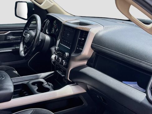Used 2020 RAM 1500 Laramie AWD/4WD image 29