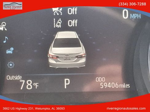 Used 2020 Toyota Camry XSE image 9