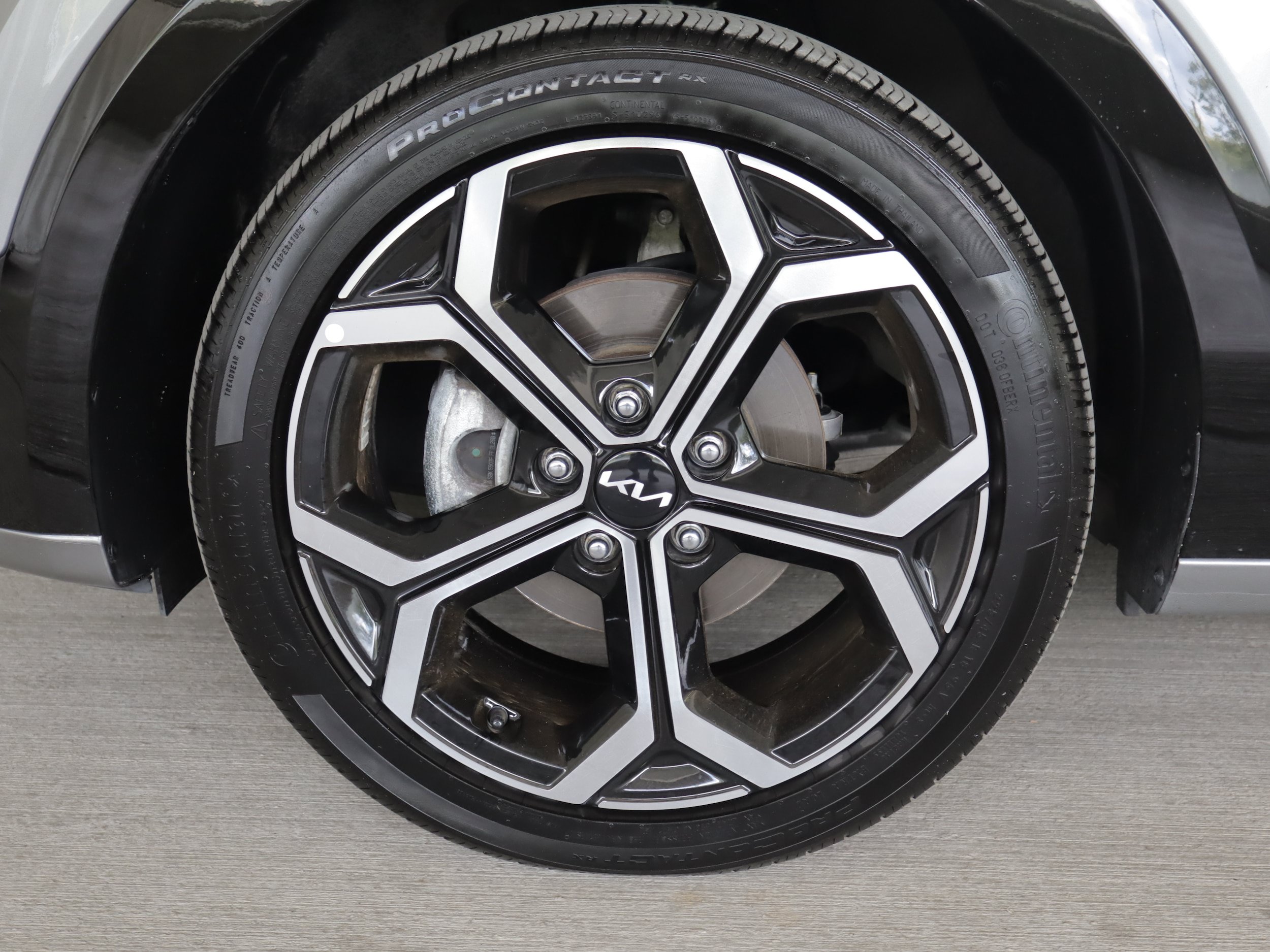Used 2023 Kia Niro SX Touring FWD image 27