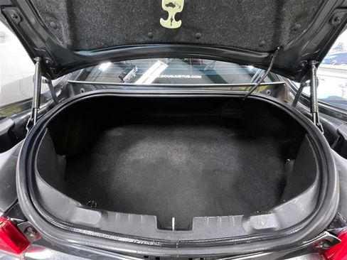 Used 2015 Chevrolet Camaro LT image 18