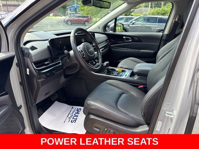 Used 2026 Kia Carnival SX Prestige FWD image 6