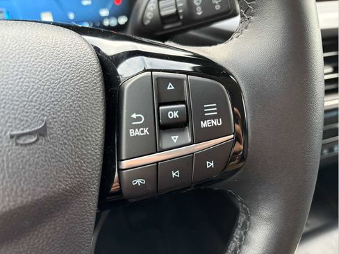 Used 2025 Ford Escape Platinum image 26