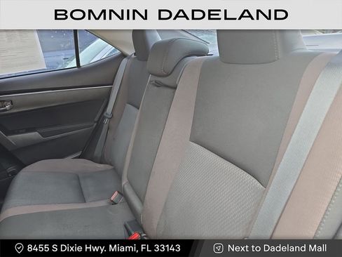 Used 2019 Toyota Corolla SE image 30