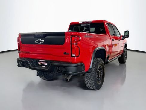 Used 2024 Chevrolet Silverado 2500 ZR2 w/ ZR2 Bison Edition AWD/4WD image 6