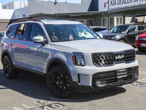 Certified 2024 Kia Telluride SX Prestige X-Pro image 2