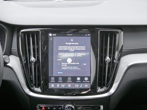 New 2026 Volvo V60 B5 Cross Country Ultra w/ Climate Package image 26