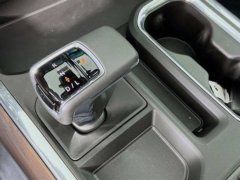 New 2026 GMC Sierra 1500 SLT w/ SLT Premium Plus Package image 14