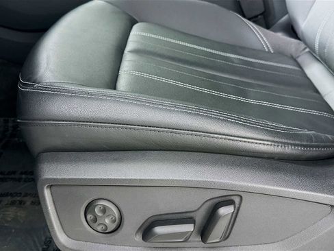 Certified 2023 Audi Q5 Premium AWD/4WD image 17