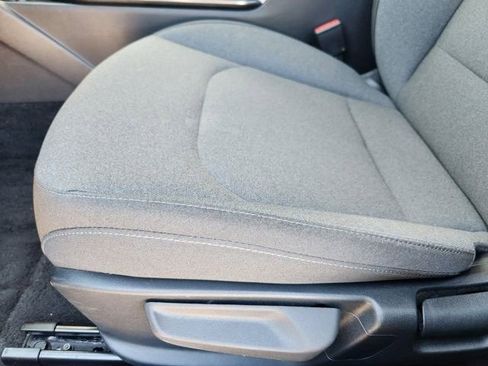 Used 2025 Kia K4 LXS image 23