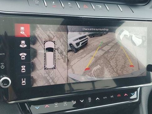 New 2026 Jeep Grand Cherokee L Limited w/ Luxury Tech Group II AWD/4WD image 28