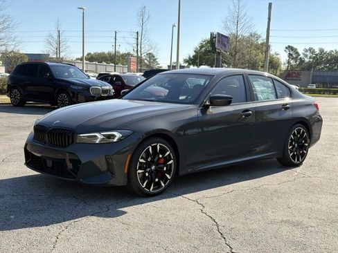 New 2026 BMW 330i Sedan w/ M Sport Package image 7