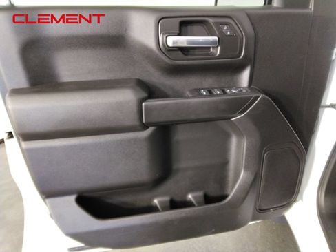 Used 2023 Chevrolet Silverado 1500 Custom AWD/4WD image 23