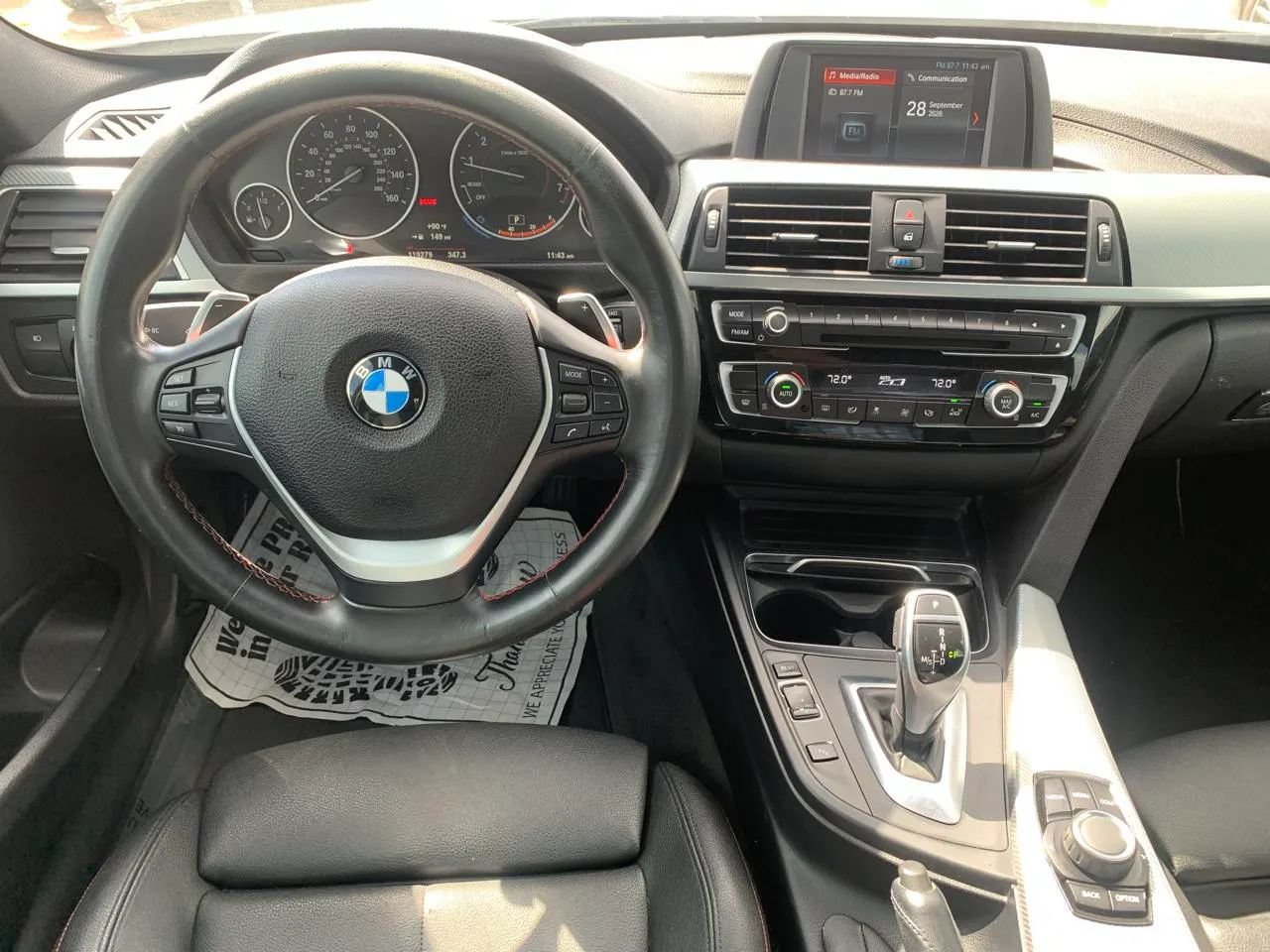 Used 2018 BMW 330i Sedan w/ Shadow Sport Edition RWD image 11