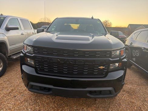 Used 2021 Chevrolet Silverado 1500 Custom image 10