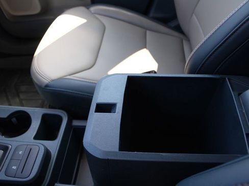 Used 2025 Ford Maverick Lariat image 42