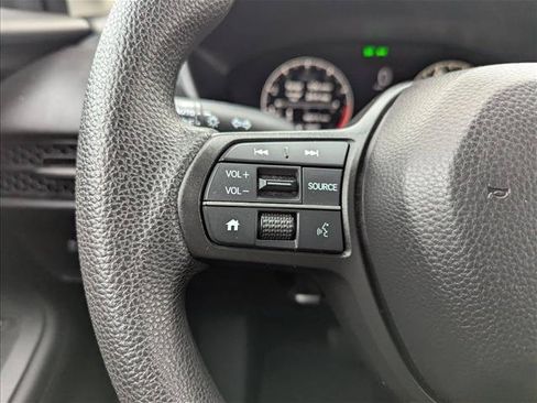 Used 2025 Honda HR-V LX image 13