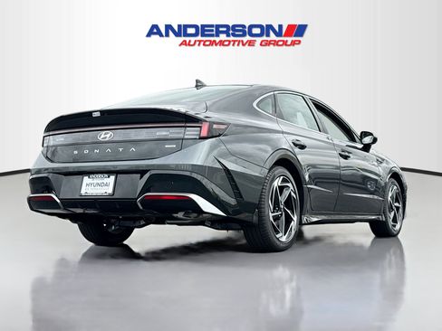 New 2026 Hyundai Sonata SEL image 2