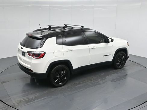 Used 2020 Jeep Compass Latitude image 37