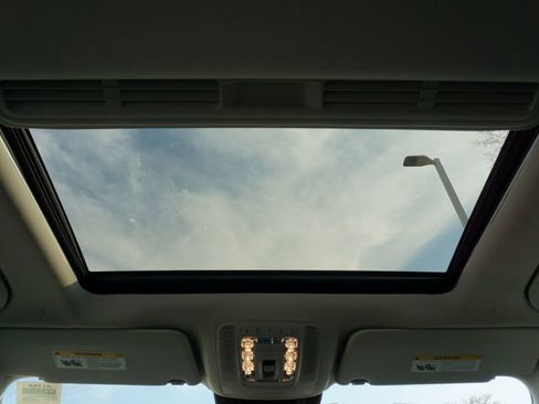 Certified 2024 Mercedes-Benz GLE 350 4MATIC image 15