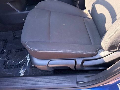 Used 2023 Nissan Rogue S FWD image 21