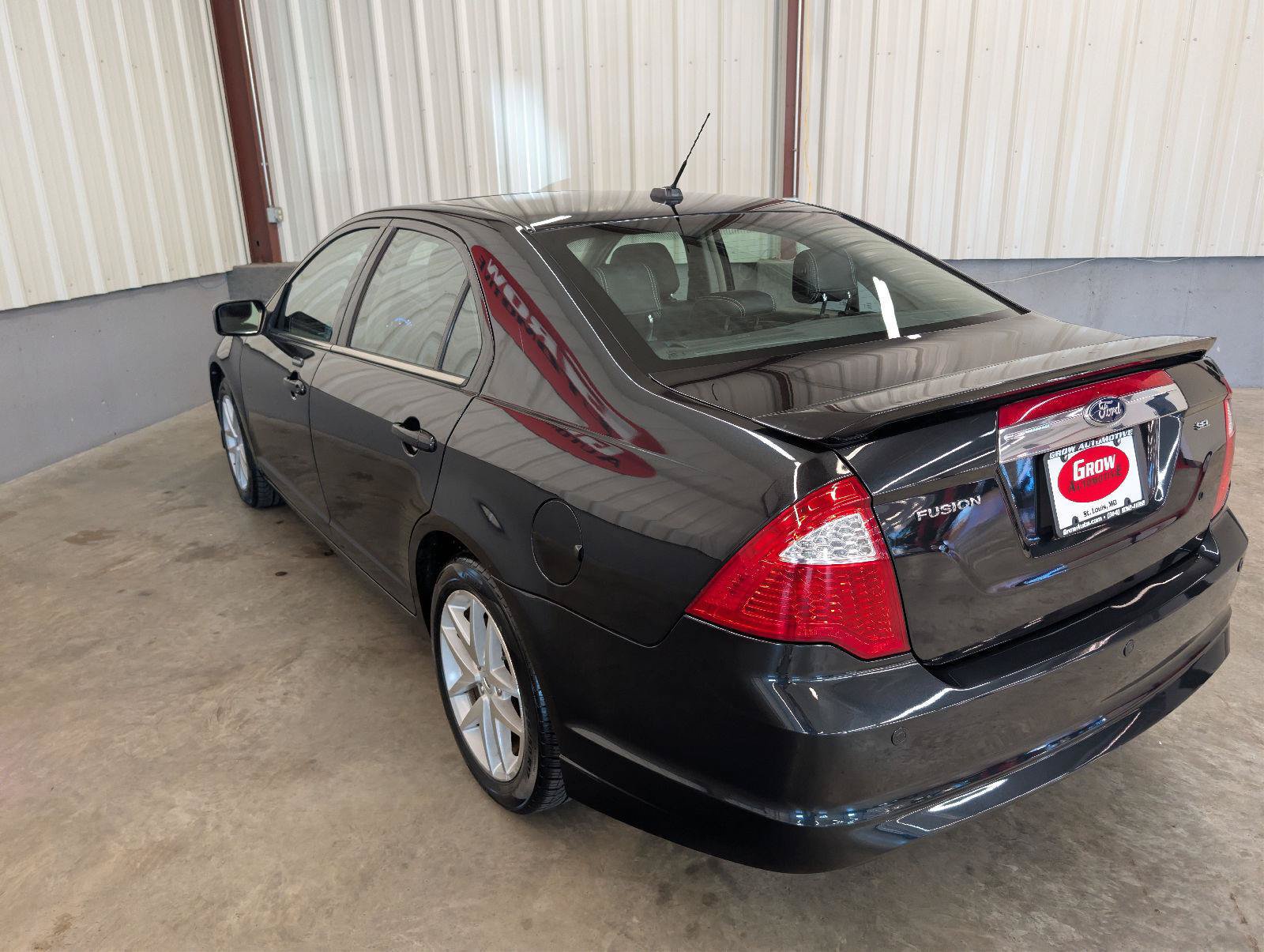 Used 2012 Ford Fusion SEL FWD image 14