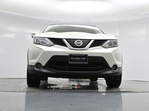 Used 2019 Nissan Rogue Sport SL w/ Premium Package image 46